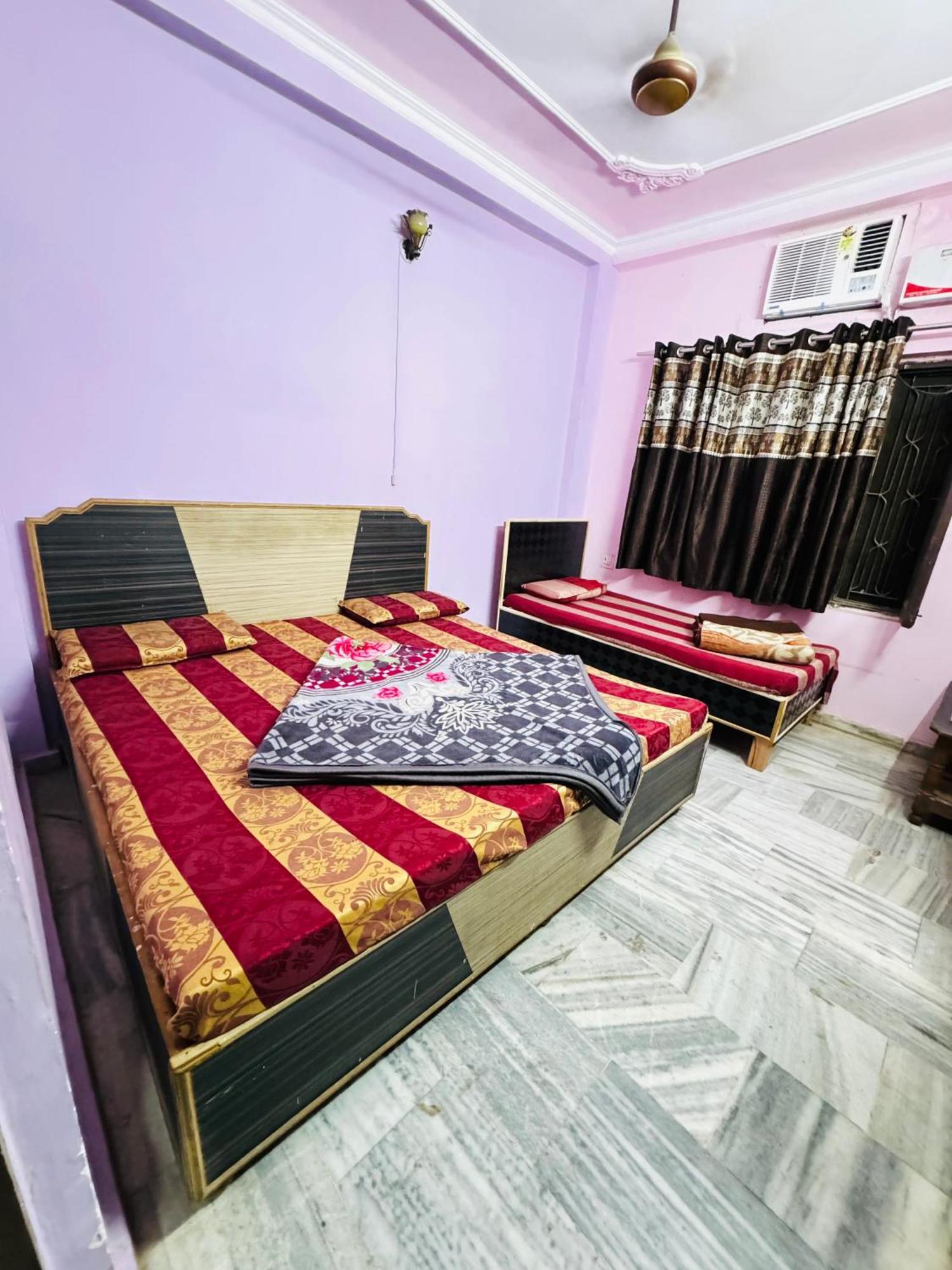 Hotel Hari Ganga - Harkipauri Road Haridwār Exterior photo