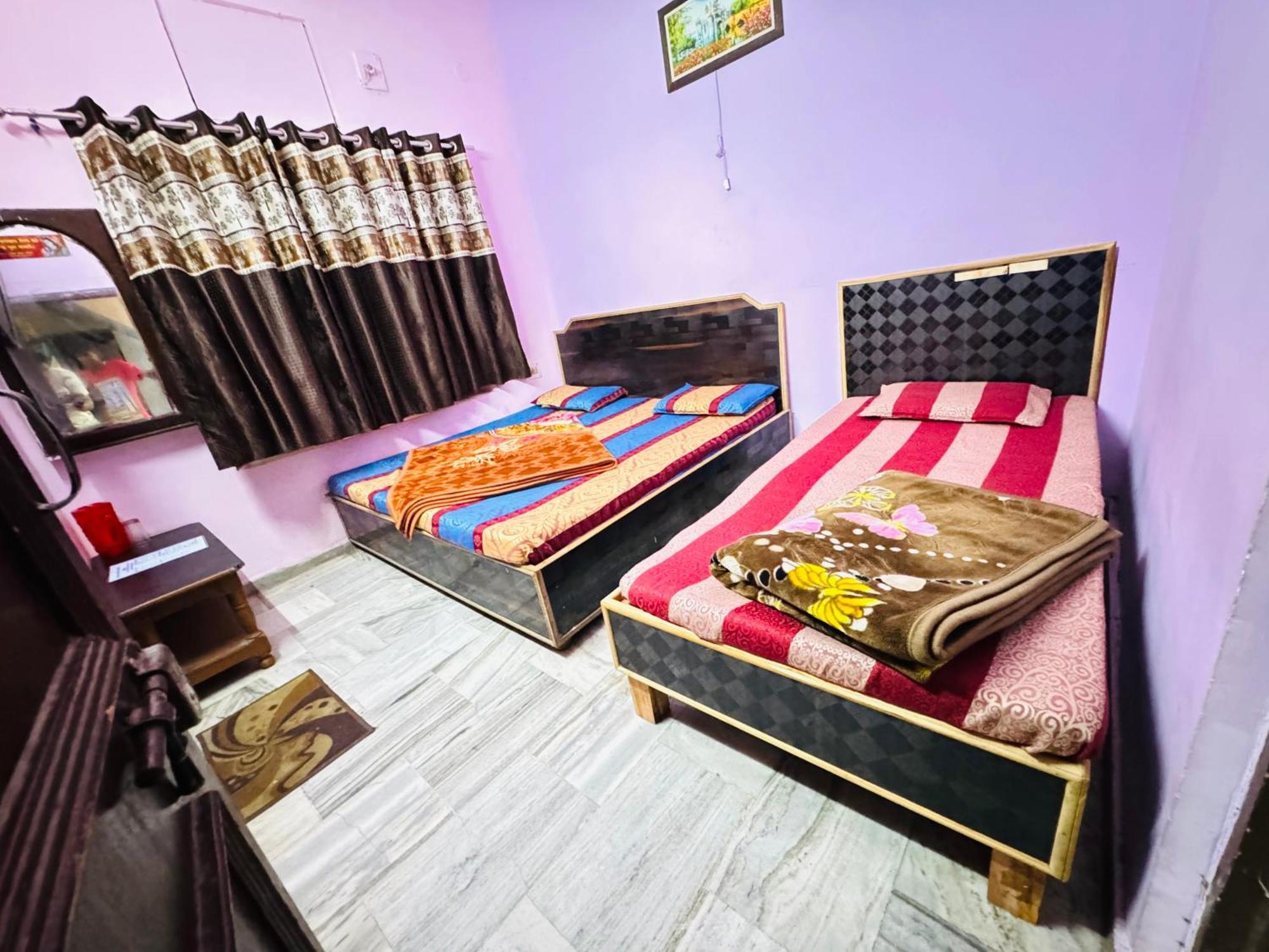 Hotel Hari Ganga - Harkipauri Road Haridwār Exterior photo